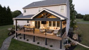 Outdoor Living Specialist